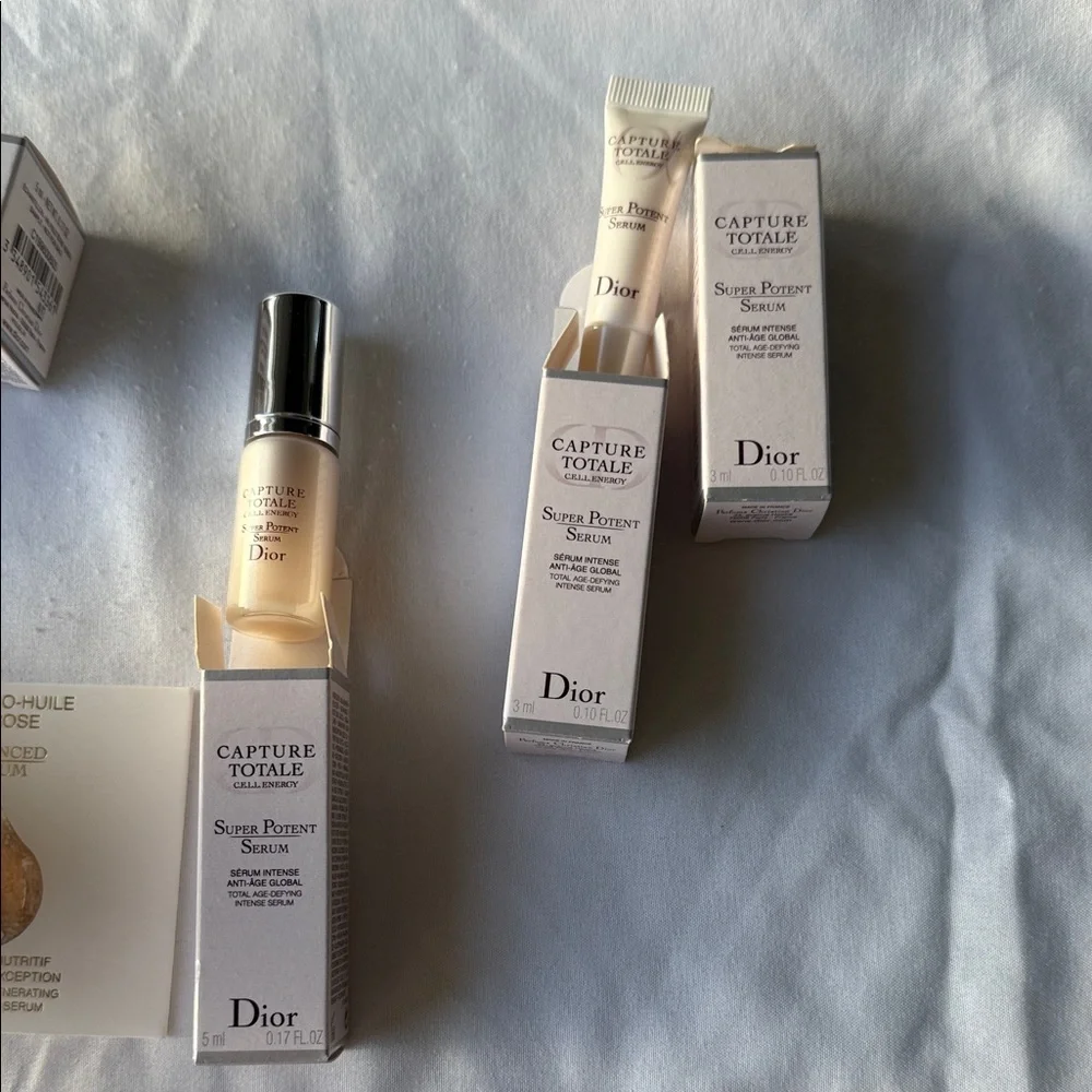 Dior Prestige and Capture Skincare Set in Gold and White - Picture 8 of 10